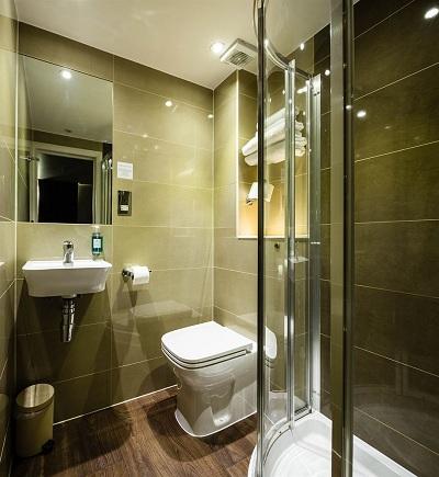 удобства в отеле Chiswick Rooms: ванная, душ